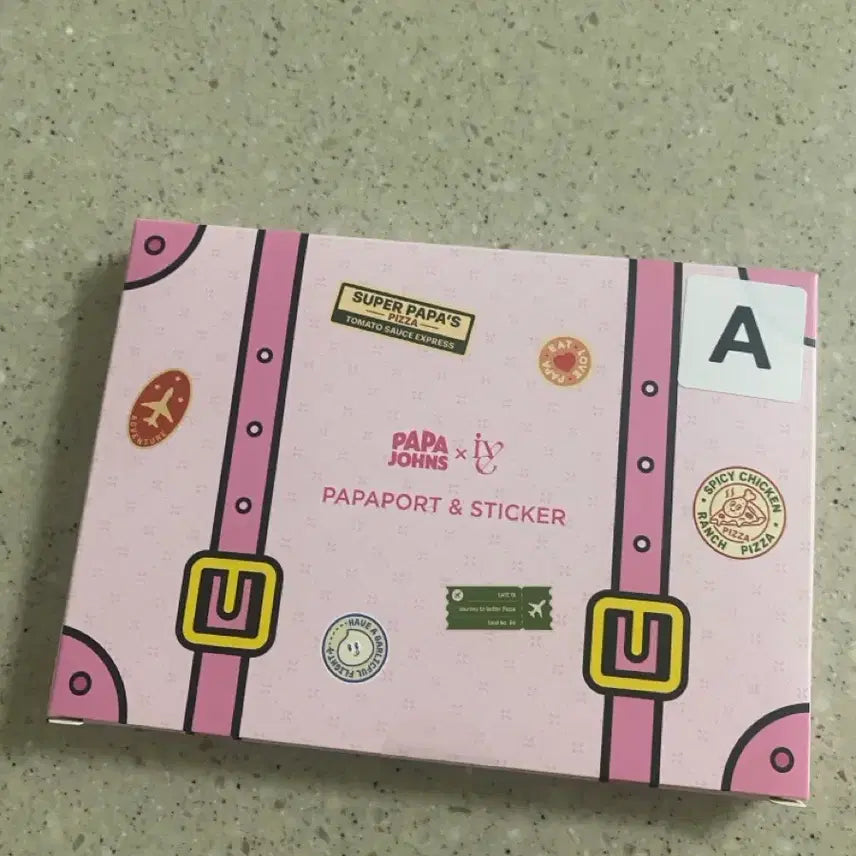 [BUNJANG] IVE Passport Photocard Set A (Sealed) / 파파존스 아이브 여권 포토카드 셋 미개봉 A상