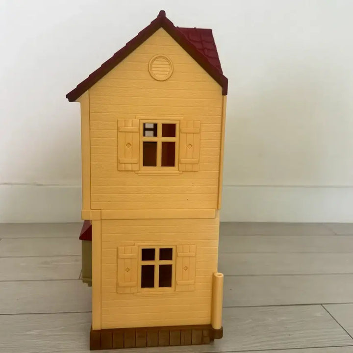 [BUNJANG] Sylvanian Families Two-Story House Half Set / 반쪽)실바니안 이층집 반쪽