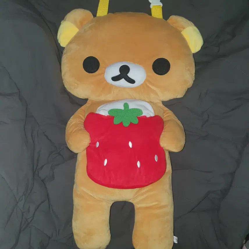 [BUNJANG] Rilakkuma Strawberry Cushion Backrest Plush / 리락쿠마 등받이 쿠션 딸기 인형