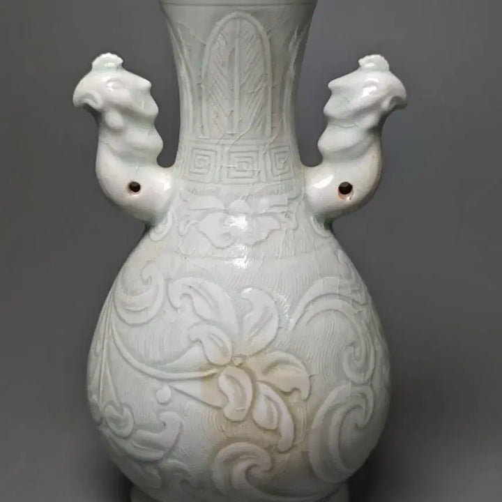 [BUNJANG] Yuan Dynasty Celadon Porcelain Twin-Handled Vase with Dragon Motif / [진품] 출토품 원대 청백자 쌍이수 용문각화 병 중국도자기 골동품 고미술