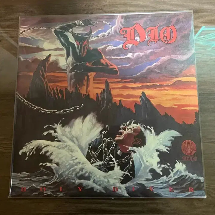 [BUNJANG] Dio Holy Diver LP (European Reissue) / 디오 Dio holy diver Lp