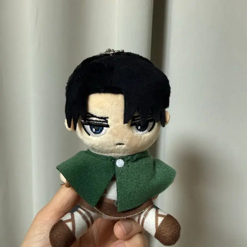 [BUNJANG] Attack on Titan Levi Oswari Plush Keychain / 진격의거인 리바이 오스와리 누이구루미 키링 봉제인형