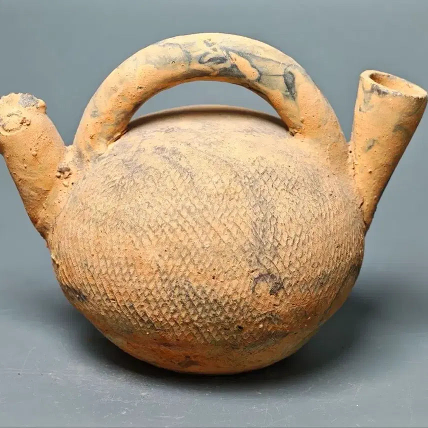 [BUNJANG] Genuine Han Dynasty Celadon-headed Ewer - Chinese Antique Pottery / [진품] 출토품 한대 계수형 토기 수병 중국도자기 골동품 고미술품 수집품
