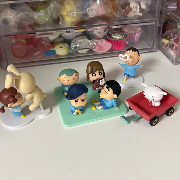 [BUNJANG] Crayon Shin-chan Play House Figure Full Set (Includes Hidden Shiro) / 짱구 소꿉놀이 피규어 풀세트