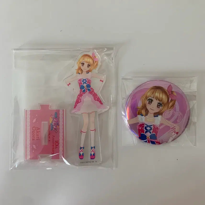 [BUNJANG] Aikatsu! Ichigo Hoshimiya Sugar Coord Acrylic Badge Set / 아이카츠 아이엠스타 아카리 슈가코디 아크릴 뱃지 세트