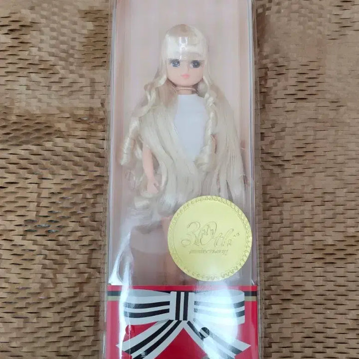 [BUNJANG] Rika Castle 2023 Christmas Rika Doll (Sealed) / (미개봉)리카캐슬 23년 크리스마스 리카 인형