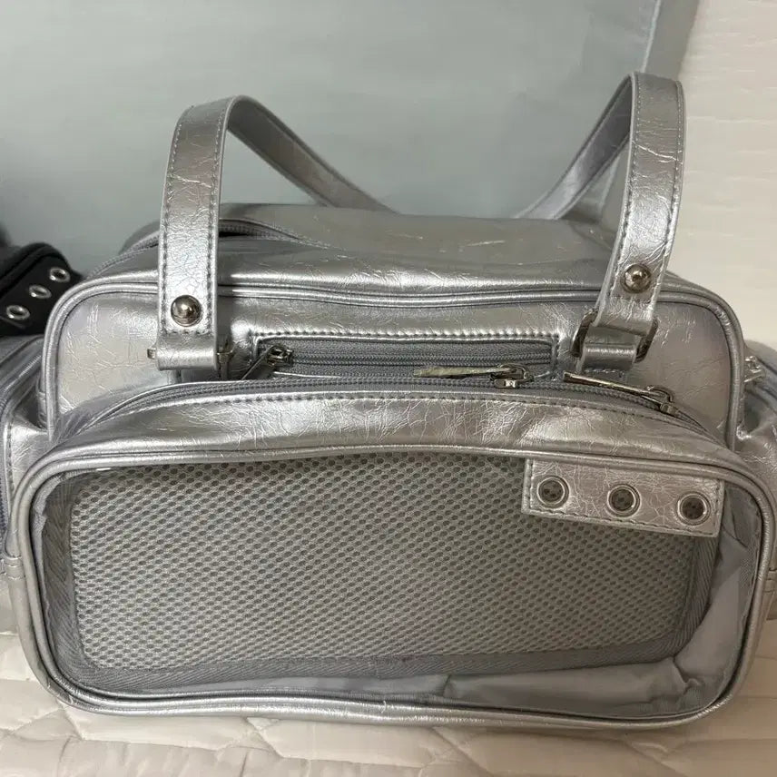 [BUNJANG] BaeOnni Baseball Bag (Silver) / 배온니 덕질 이타백 야구가방 (실버)
