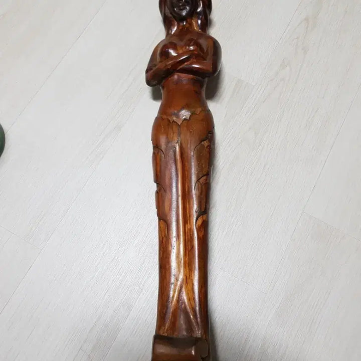 [BUNJANG] Wooden Sculpture Woman Figurine Ornament / 나무 조각 여성상 장식품