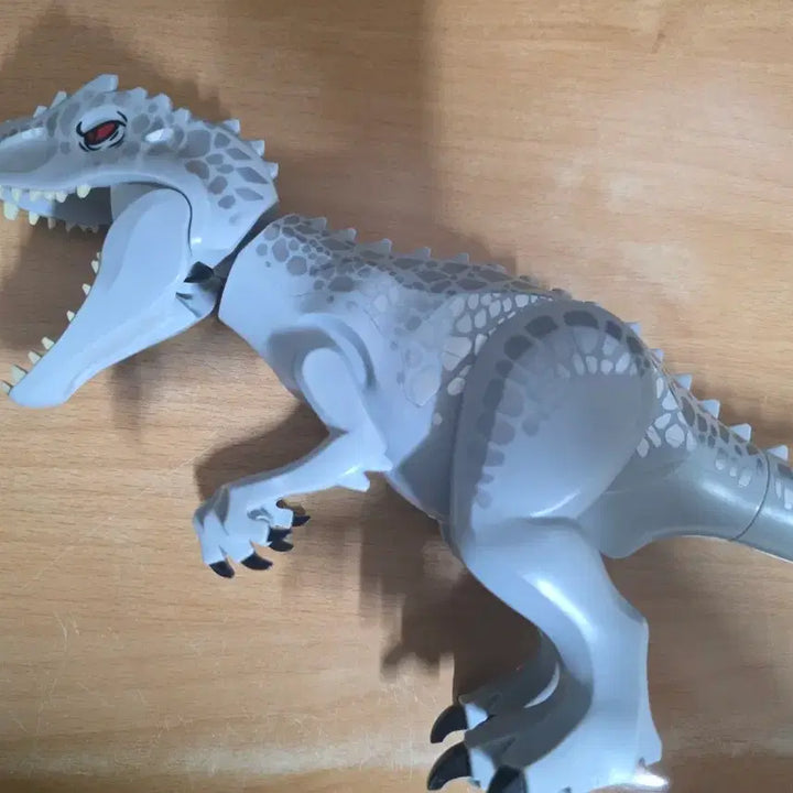 [BUNJANG] Lego Jurassic World Indominus Rex &amp; Gyrosphere Set / 급처)레고 인도미누스 렉스+자이로스피어