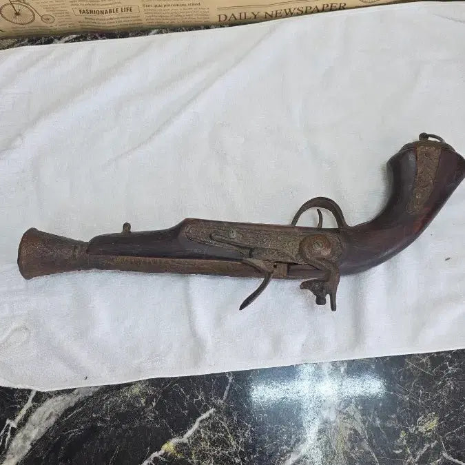 [BUNJANG] Antique Decorative Item from late Joseon Dynasty / 골동품 장식품 구한말 사용제품 인테리어 소품용 카페디피용