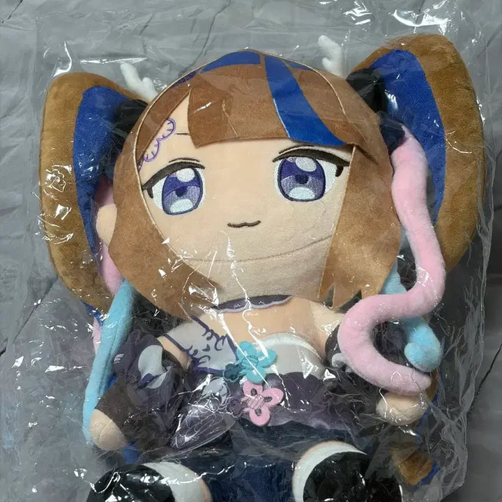 [BUNJANG] Stellive Airi Kanna 2023 Birthday Goods Kanna Doll / 스텔라이브 아이리칸나 2023생일 굿즈 칸나인형