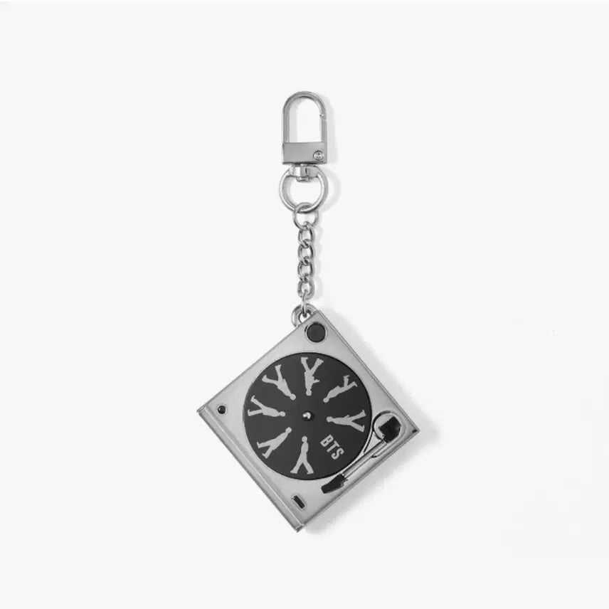 [BUNJANG] BTS Turntable Keychain Sealed / BTS 턴테이블 키링 미개봉팝니다
