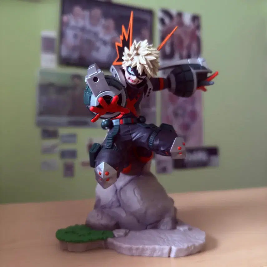 [BUNJANG] My Hero Academia Katsuki Bakugo Figure / 나의 히어로 아카데미아 바쿠고 피규어