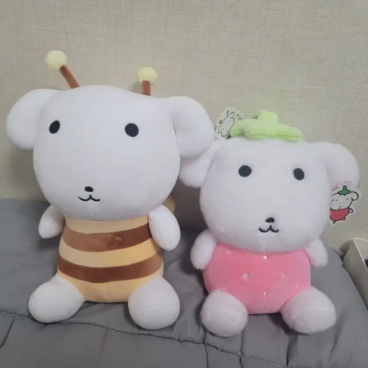 [BUNJANG] Ganady Honey Bee Strawberry Doll Bundle Set / 가나디 꿀벌 딸기 인형