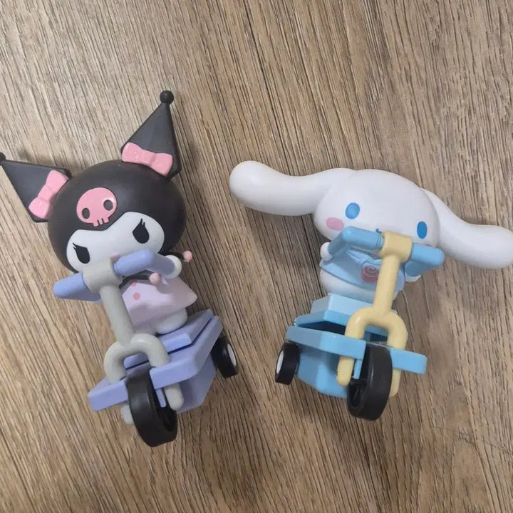 [BUNJANG] Kuromi Cinnamoroll Bundle Set Figures / 산리오 쿠로미 시나모롤 피규어 일괄