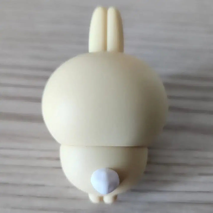 [BUNJANG] Chiikawa Usagi Hyper Figure / 치이카와 히퍼 우사기