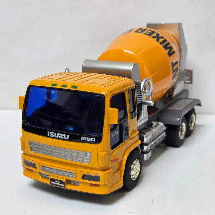 [BUNJANG] Isuzu Cement Mixer Truck Model / 이스즈 일본 시멘트 믹서트럭 트럭모형 일본트럭
