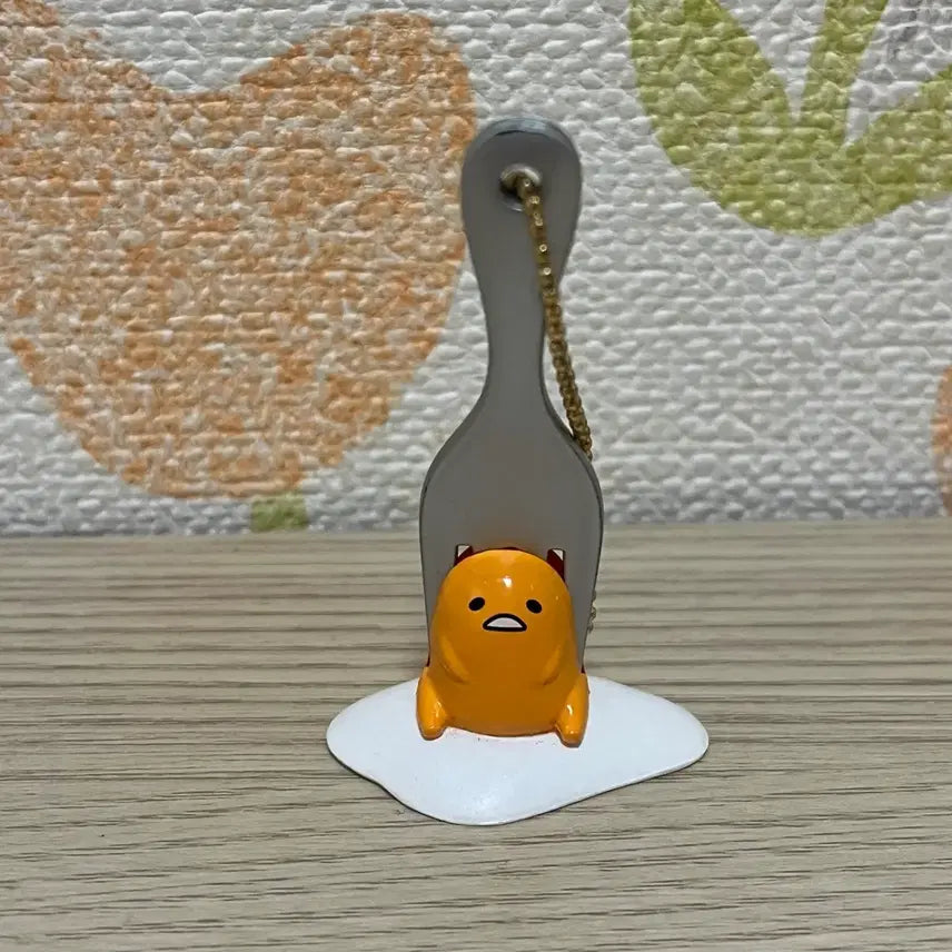 [BUNJANG] Gudetama Spoon Fork Mascot / 구데타마 스푼 포크 위 마스코트