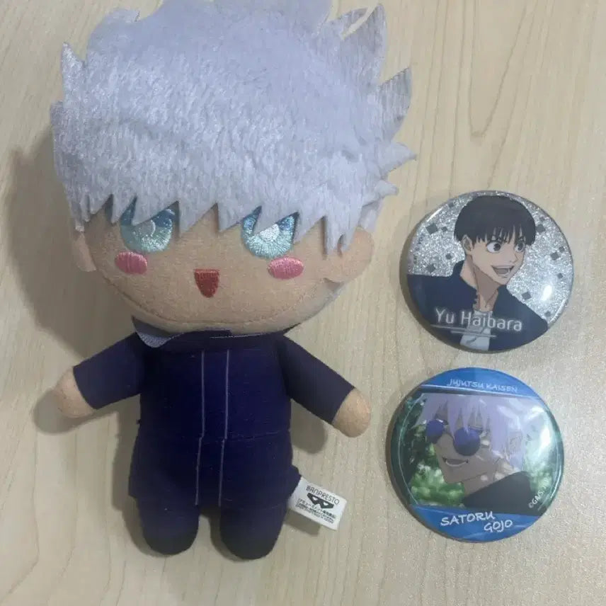 [BUNJANG] Jujutsu Kaisen Satoru Gojo Plush Doll &amp; Can Badge Bundle / 주술회전 고죠 사토루 누이 인형 캔뱃지 일괄