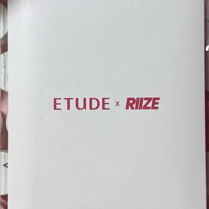 [BUNJANG] Etude x RIIZE Photocard (Sealed) / 에뛰드 X 라이즈 포카 판매합니다(미개봉)
