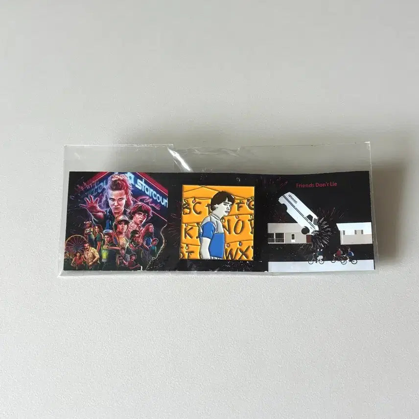 [BUNJANG] Stranger Things Pop-up Badge / 기묘한이야기 팝업 뱃지