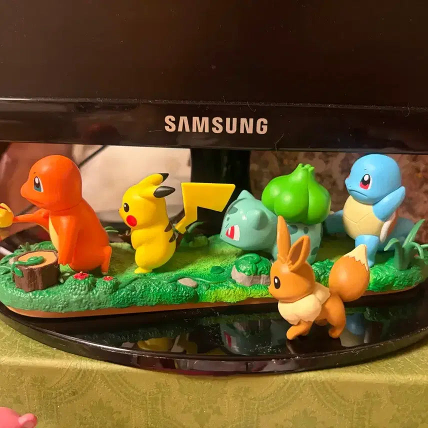 [BUNJANG] Lotte Cinema Pokemon Eevee Figure / 롯데시네마 숲속의 포켓몬 + 이브이