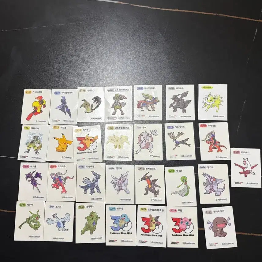 [BUNJANG] Assorted Pokemon TCG Stickers (Including Legendary, Mythical, Mewtwo) / 30주년및띠부실(전설,환상등등 다있음 뮤츠 포함) 원하는가격 부르세요