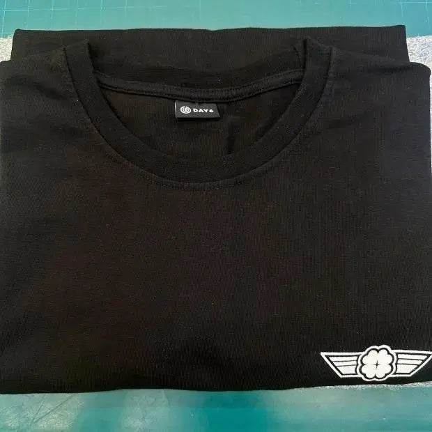 [BUNJANG] Team Day6 Short Sleeve T-Shirt / 팀데이식스 티셔츠 반팔티 팀데식 TEAM DAY6 tshirt 양도