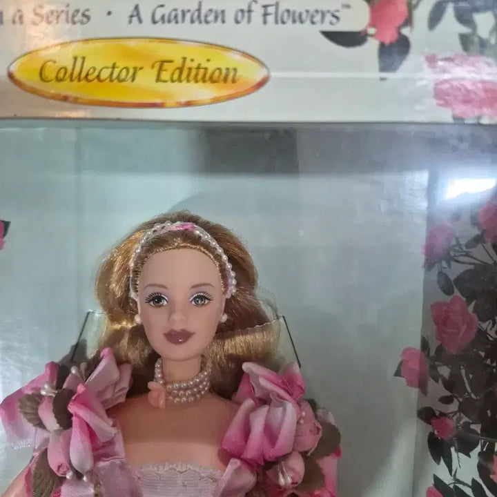 [BUNJANG] Barbie Rose Barbie Collector Edition Doll / 바비 로즈 바비 컬렉터 에디션
