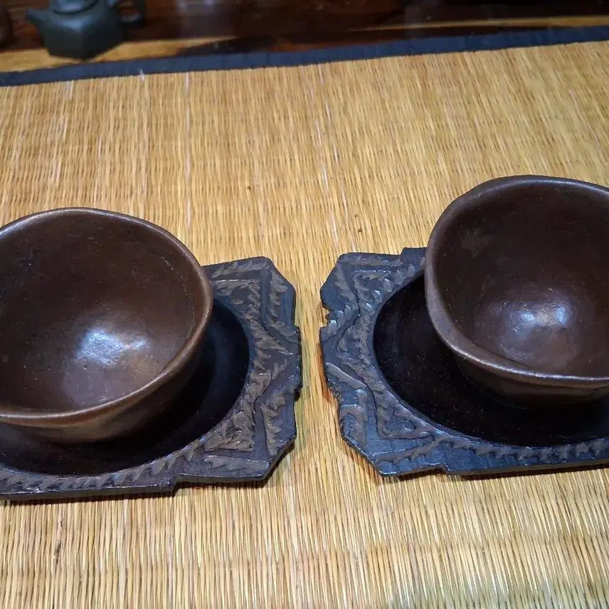 [BUNJANG] Hand-formed Teacup Set (Tezuku-ne) - 2 Pieces / 손성형 ( 테즈쿠네 ) 으로 만든 차잔