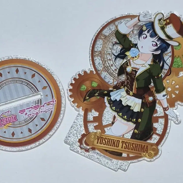 [BUNJANG] Love Live! Sunshine!! Yoshiko Tsushima Acrylic Stand + Can Badge Set / 러브라이브 썬샤인 츠시마 요시코 아크릴스탠드+캔뱃지 세트