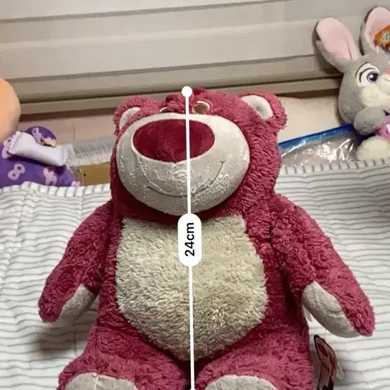[BUNJANG] Lotso Strawberry Scented Plush Toy / 랏소 딸기향 인형