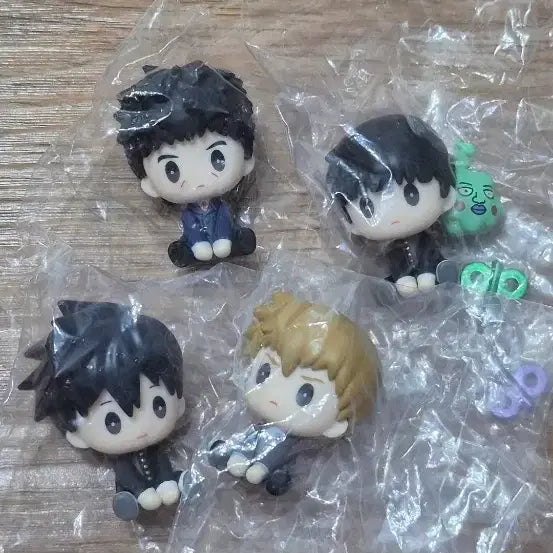 [BUNJANG] Mob Psycho 100 Petatto Series Plush Dolls: Reigen, Serizawa, Ekubo, Mob / 모브싸이코 페탓토 태엽피규어 레이겐시게오세리자와리츠에쿠보 룩업 인형사이코