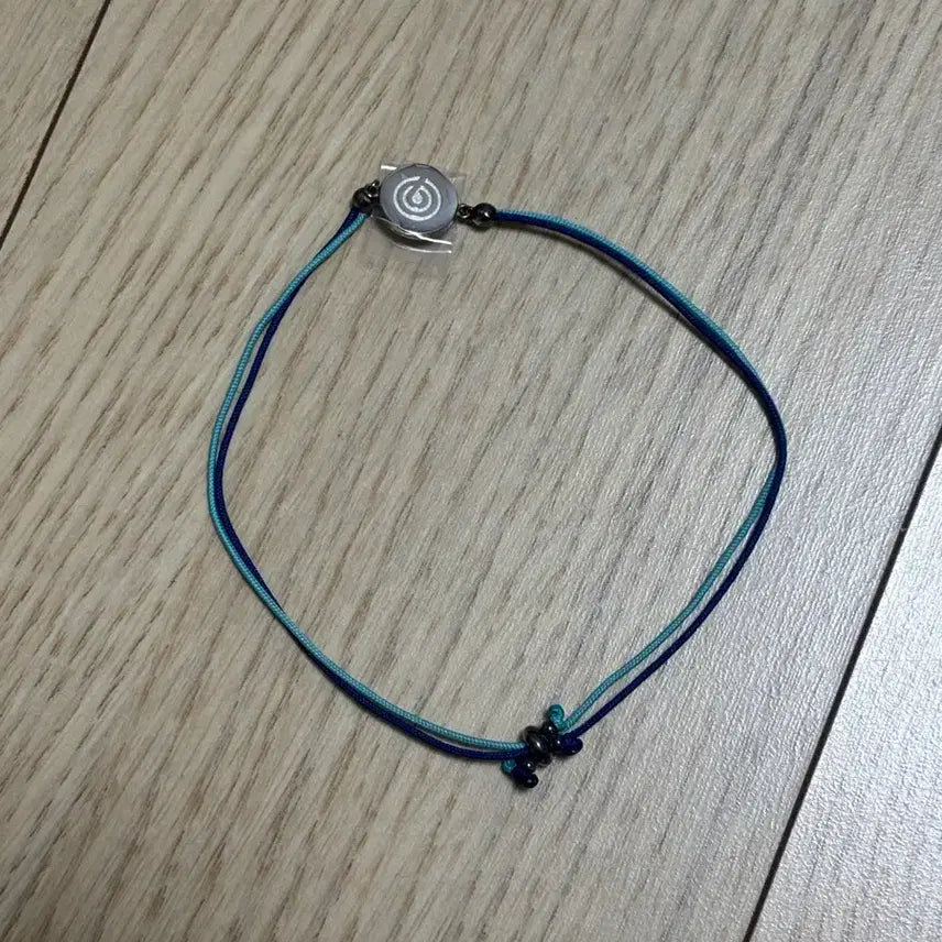 [BUNJANG] Day6 Official Bracelet Unworn / 데이식스 공식 팔찌 미착용 판매