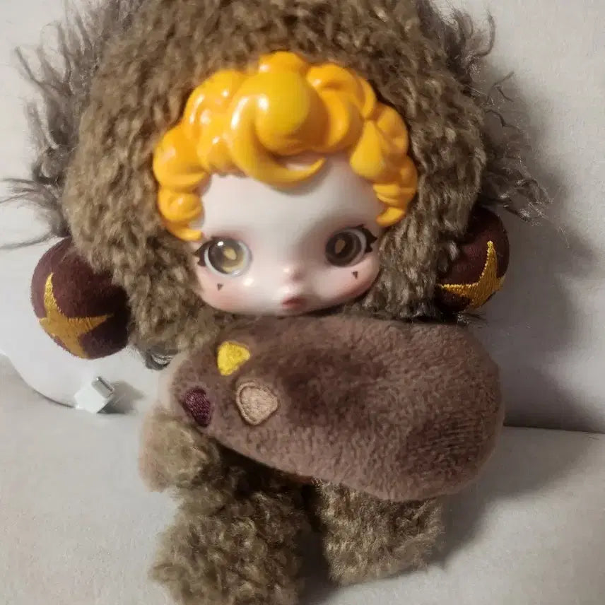 [BUNJANG] Pop Mart Skullpanda Find Me Series Kerberos Keychain Plush / 팝마트 스컬판다 날 찾아봐 키링 인형 케르베로스