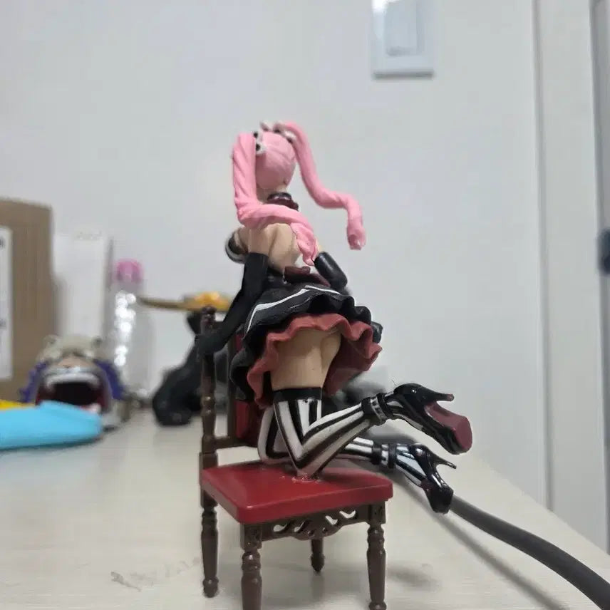 [BUNJANG] Perona Figure / 원피스 페로나 피규어