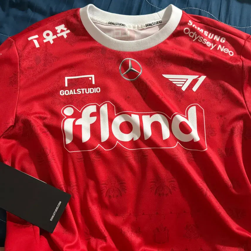 [BUNJANG] T1 2023 Away Kerria Jersey M Size / 2023 T1 어웨이 케리아 유니폼 레드