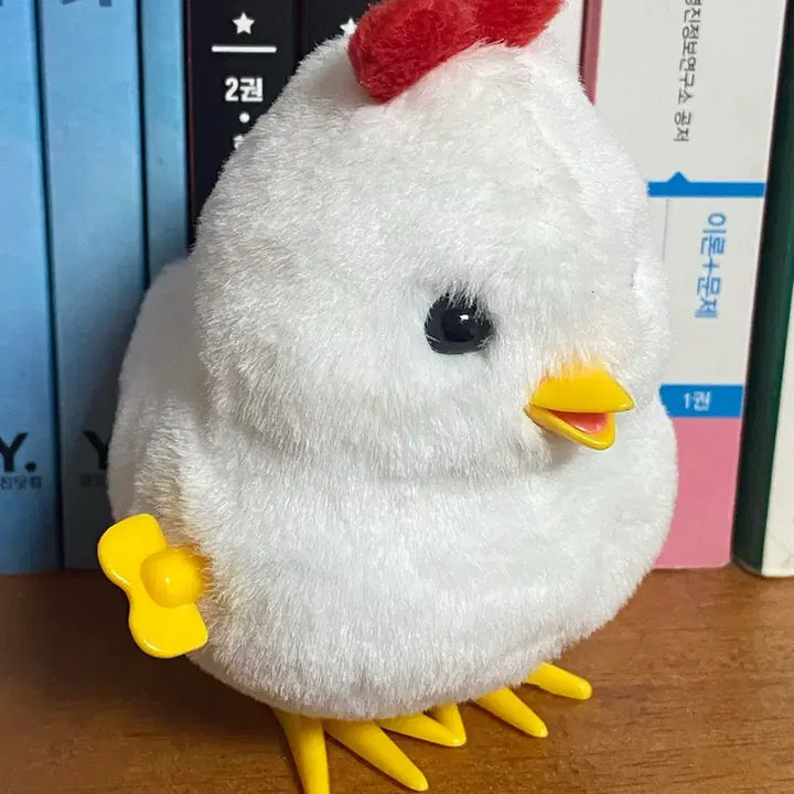 [BUNJANG] Moving Chicken Plush Toy / 움직이는 닭인형