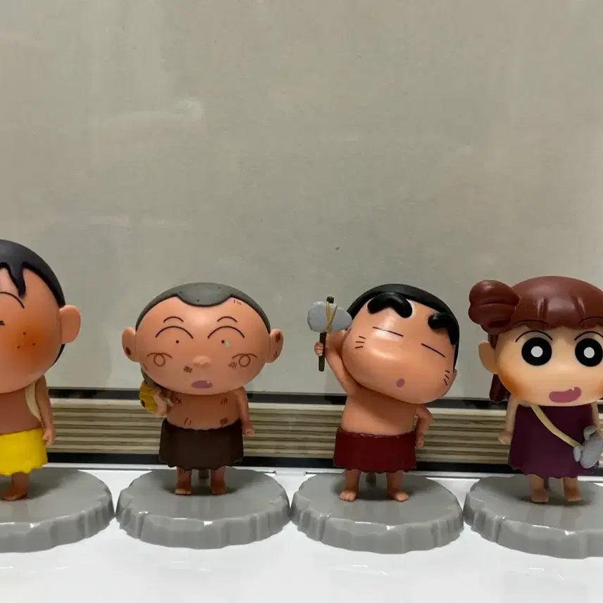 [BUNJANG] Crayon Shin-chan Prehistoric Set 4 Figurines Bundle / 짱구 원시시대 피규어 4종일괄