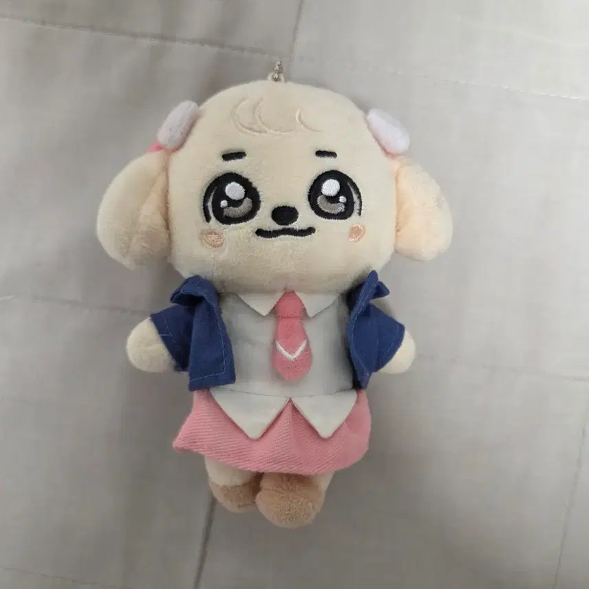 [BUNJANG] IVE Yujin Mini-ve Doll School Pop-up Kang-anji Keychain / 아이브 유진 인형 미니브 스쿨 팝업 강안지 키링