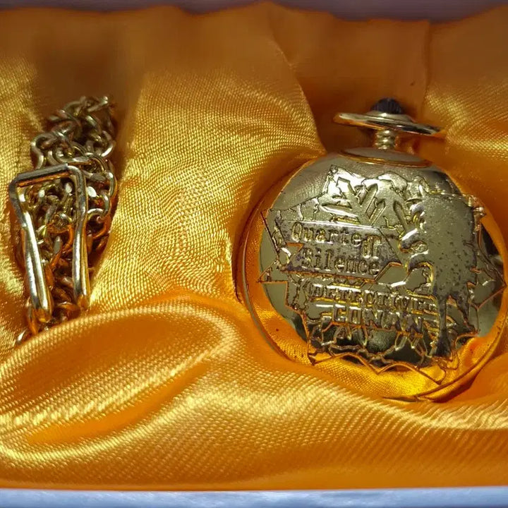 [BUNJANG] Detective Conan: The Quarter of Silence Vintage Pocket Watch / 고전) 명탐정 코난 침묵의 15분 빈티지 회중시계