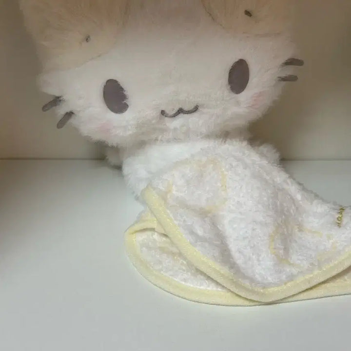 [BUNJANG] Marshmallow Shiro Fuwa Plush / 마슈마로 시로후와 누이