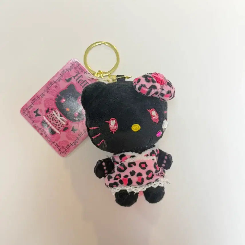 [BUNJANG] Sanrio Hello Kitty Pink Leopard Plush Keychain / 블랙 헬로키티 핑크 레오파드 인형 키링