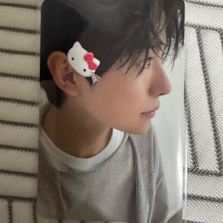 [BUNJANG] NCT WISH Yushi Steady Photocard Hello Kitty / 엔시티위시 유우시 스테디 포카 헬로키티