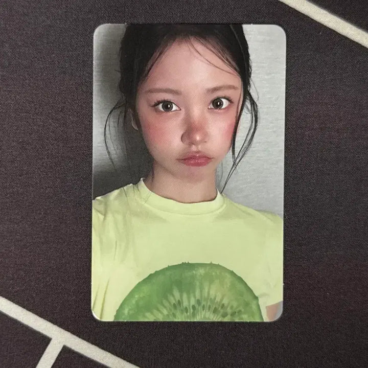 [BUNJANG] HaToHa Lemon Beach Carmen Photocard / 하츠투하츠 하투하 레몬탱 포토북 앨범 카르멘 포카 앨포