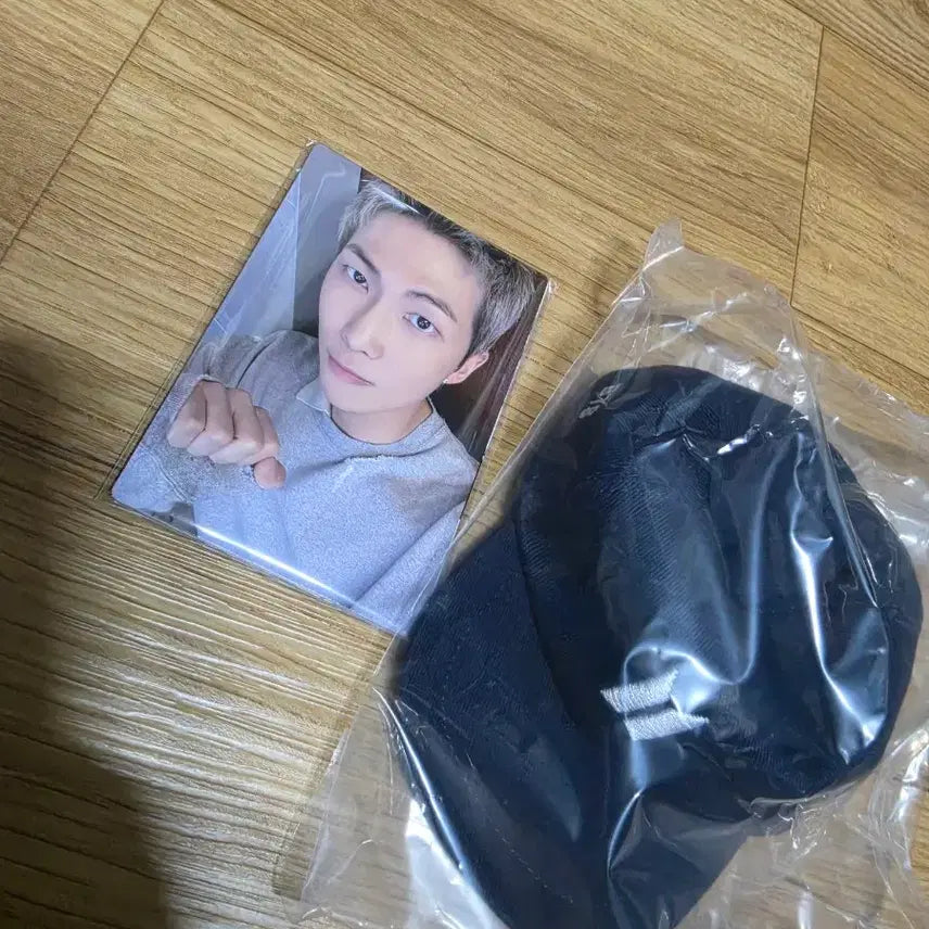 [BUNJANG] BTS ARMY Membership V7 Gift Box (Sealed) / 아미멤버십 v7 기프트  미개봉