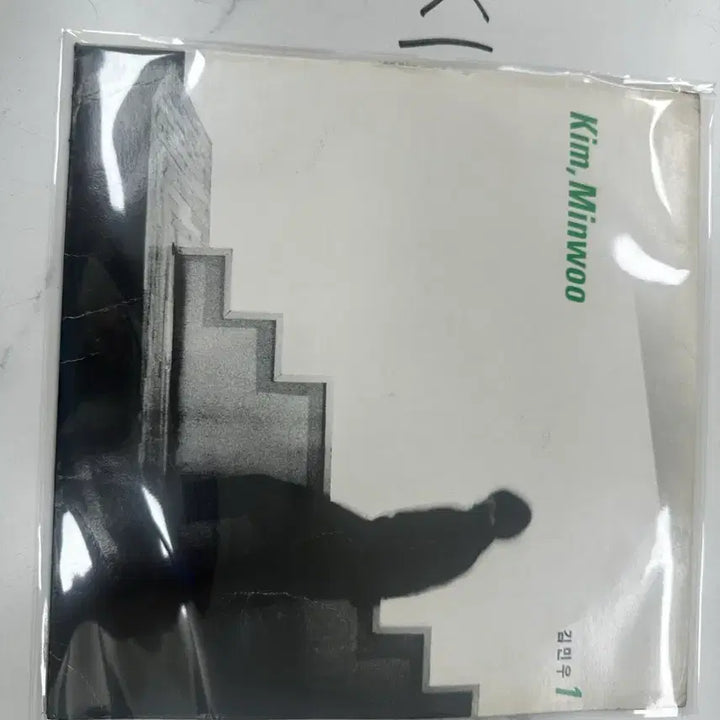 [BUNJANG] Kim Min Woo 1st Album 1990 Shinsegae Sound Release LP / 김민우 1집 1990년 신세계음향 발매 LP 팝니다