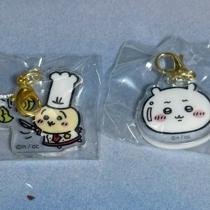 [BUNJANG] Chiikawa Usagi ChiiKaWa Charm / 치이카와 레스토랑 한정 가챠 우사기 치이카와 참