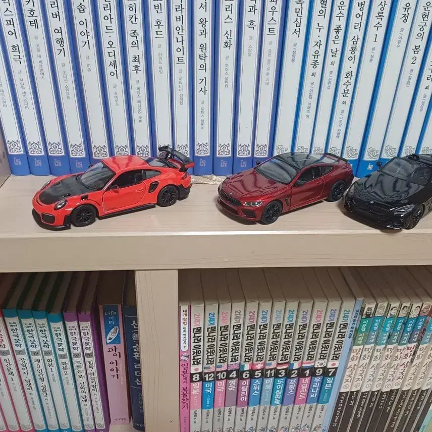 [BUNJANG] BMW M8, Z4, Porsche 911 1:38 Scale Diecast Model Set / bmw m8. z4.포르쉐911 3종  1:38 다이캐스트(일괄)