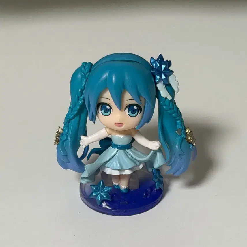 [BUNJANG] Hatsune Miku Asoto Limited Edition Gacha Figure / 하츠네미쿠 아소토